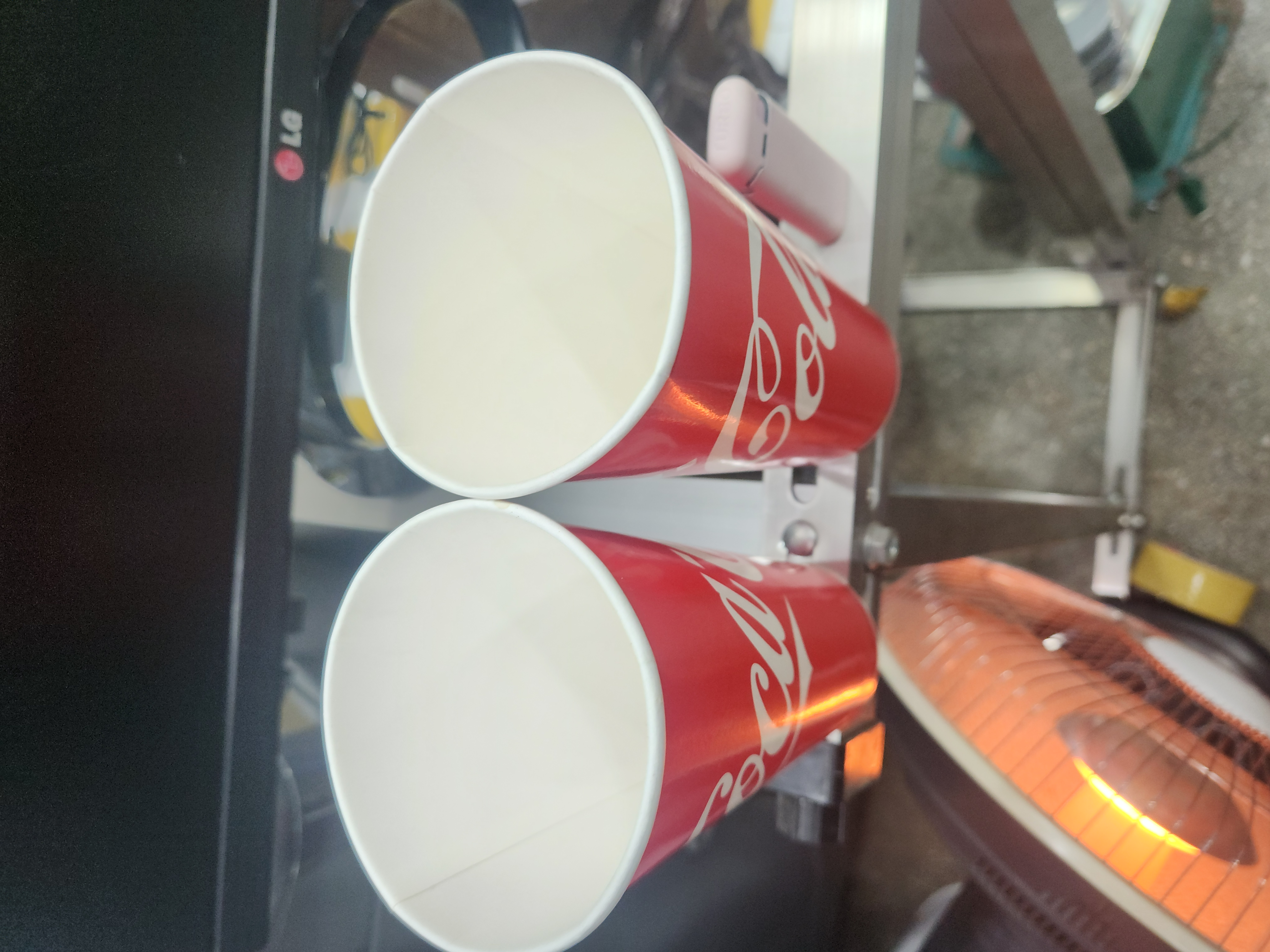 코카콜라 종이컵