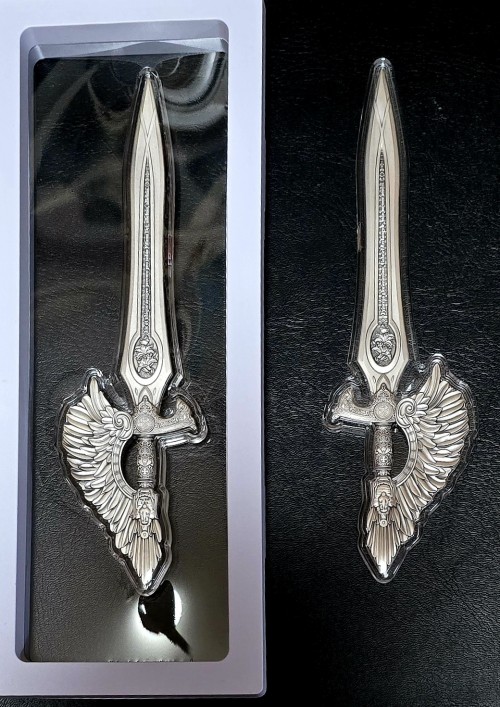 대천사 가브리엘  한손의검